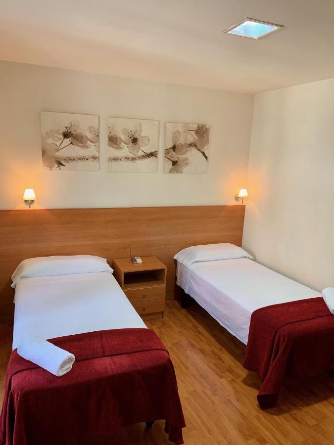 Hostal Madrazo Барселона Екстериор снимка