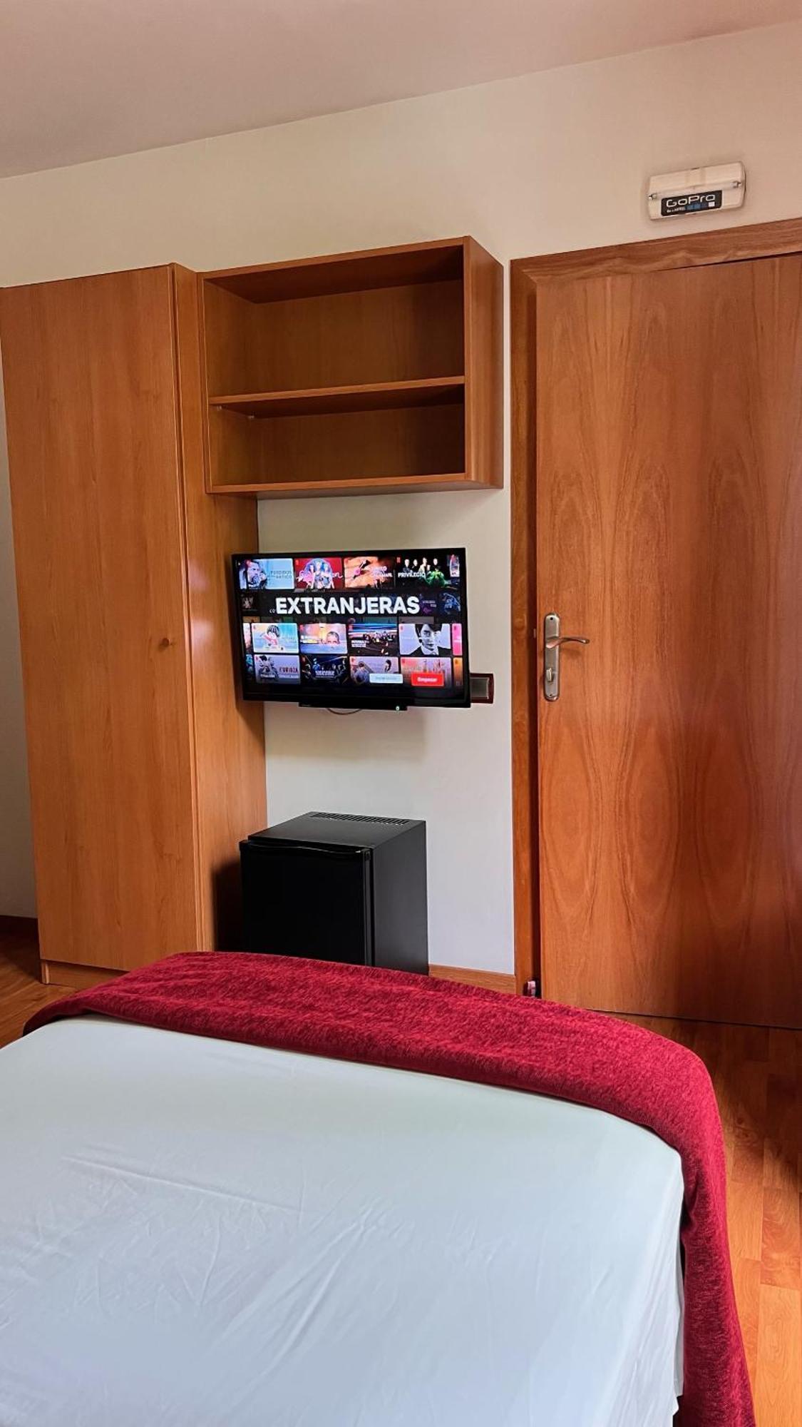 Hostal Madrazo Барселона Екстериор снимка