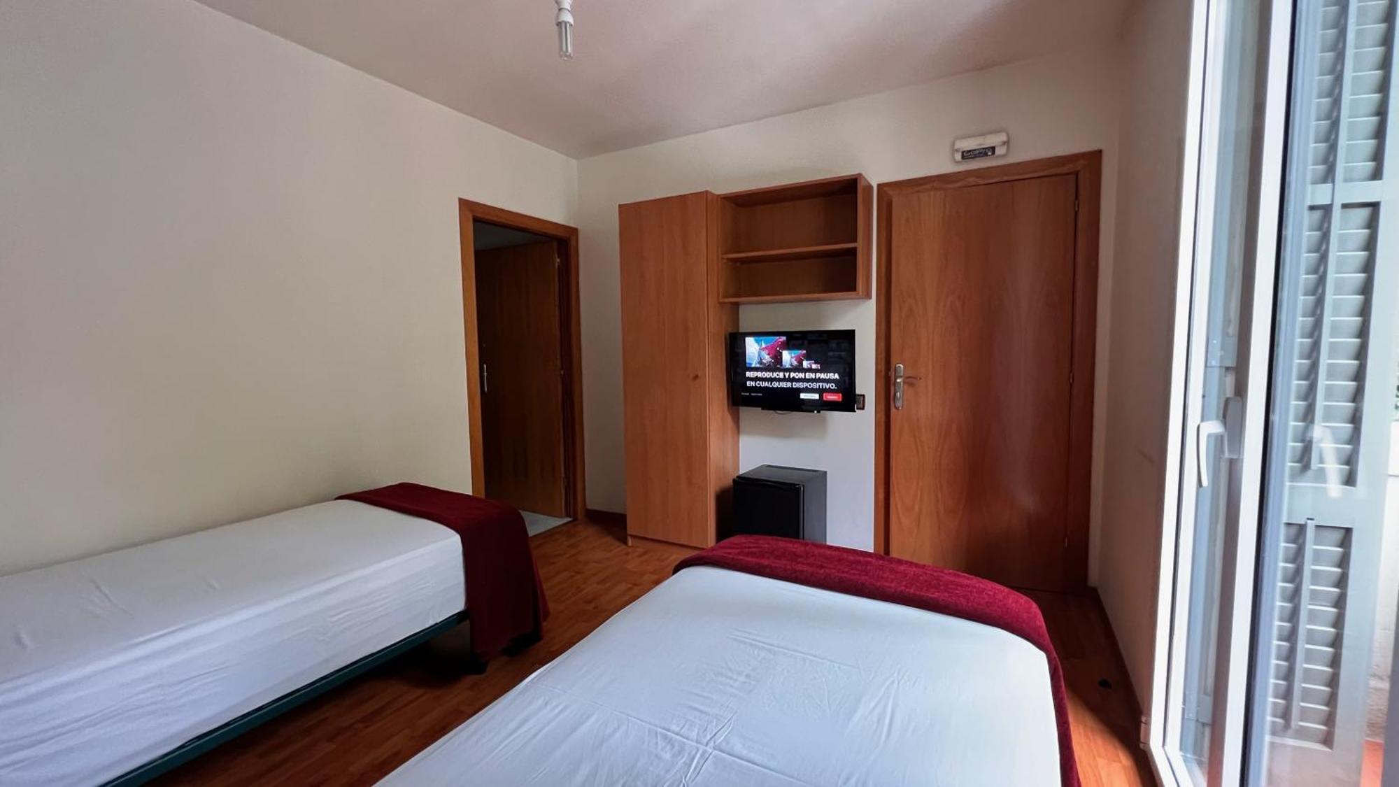 Hostal Madrazo Барселона Екстериор снимка