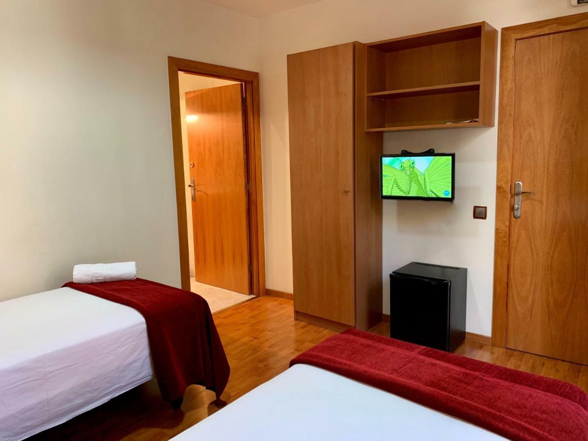 Hostal Madrazo Барселона Екстериор снимка
